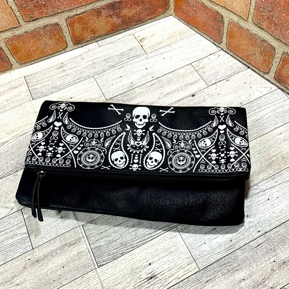 Loungefly Skull Paisley/Bandana fold over clutch